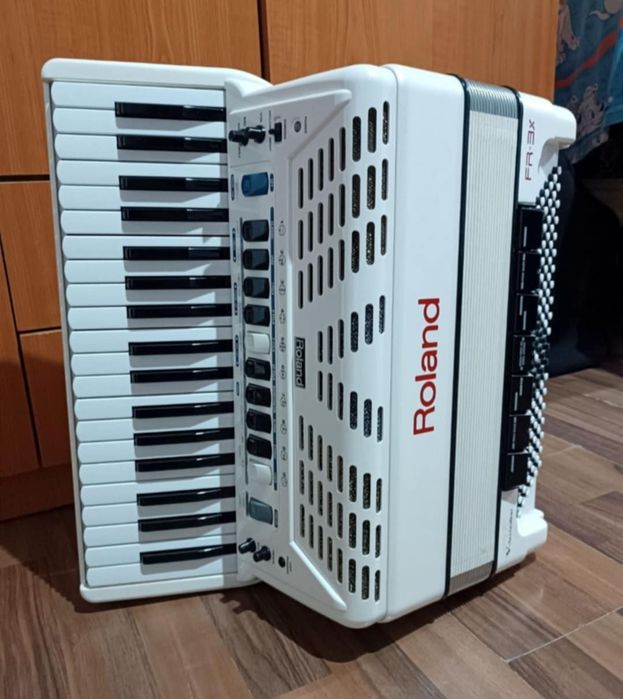 Acordeon Roland Fr3X