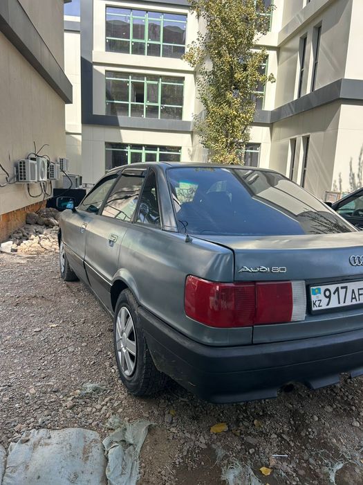 Продам машину срочно