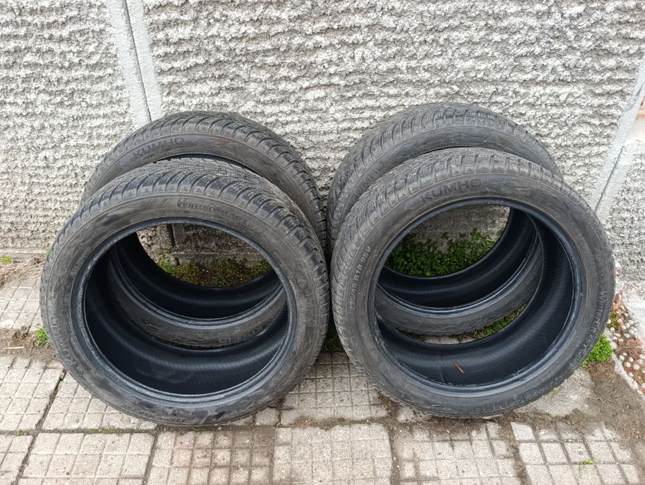 Зимни гуми 235/45/18 Kumho WinterCraft WP52