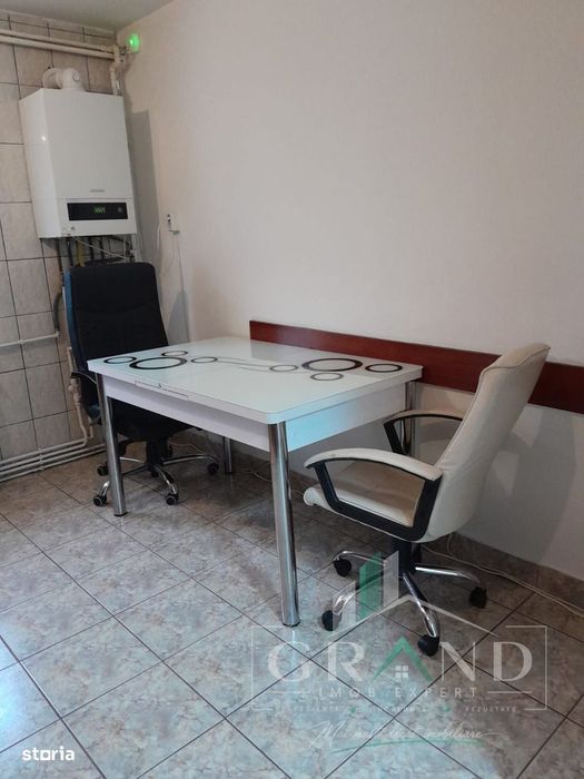 Apartament 3 camere de vanzare, 2 bai, ZORILOR