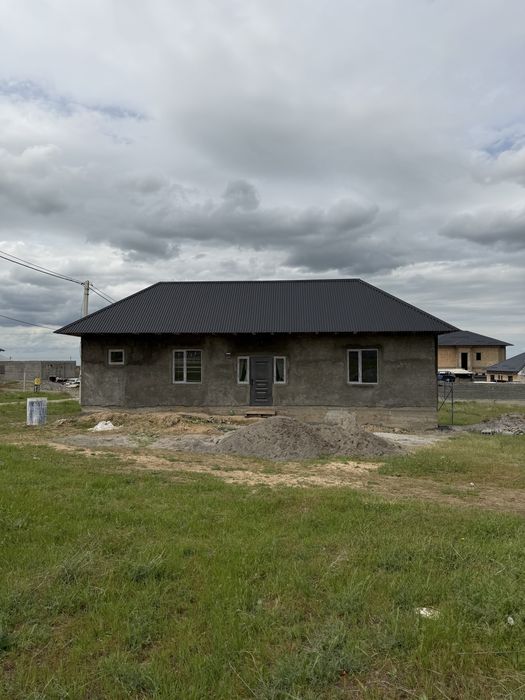 Продаётся дом  8 соток