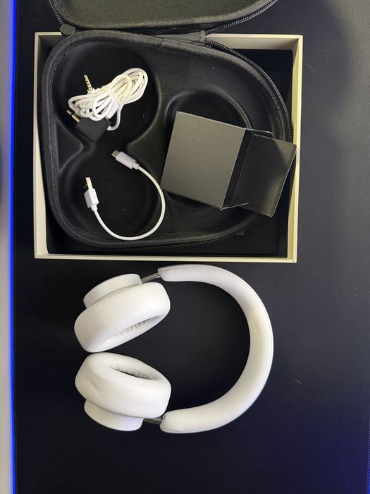 Căști wireless over ear Urbanista Miami ca noi
