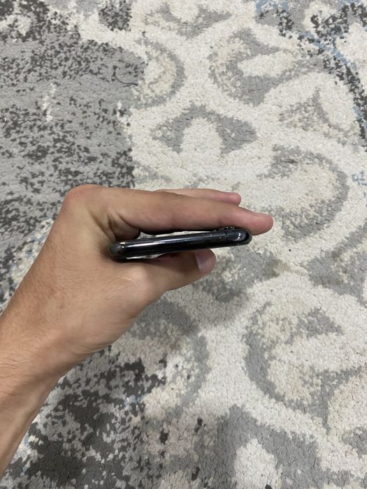 Iphone xs sotiladi