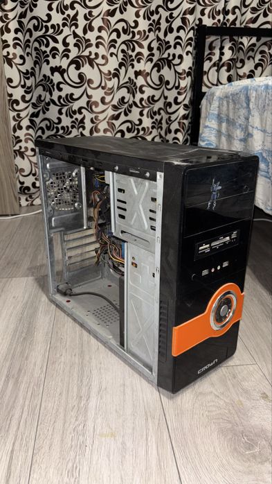 Обменяю на гитару или укулеле