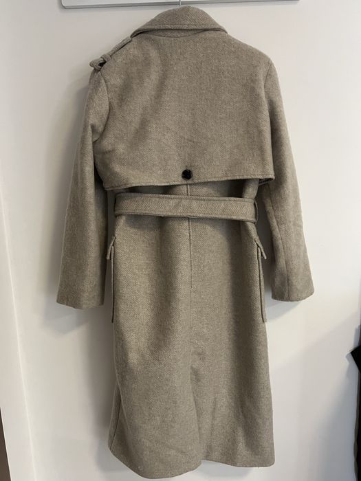Дълго зимно палто  с двуредно закопчаване