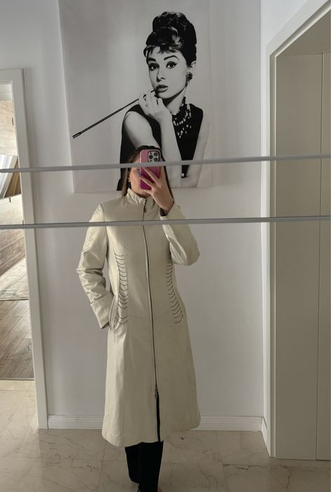 Pardesiu din piele crem