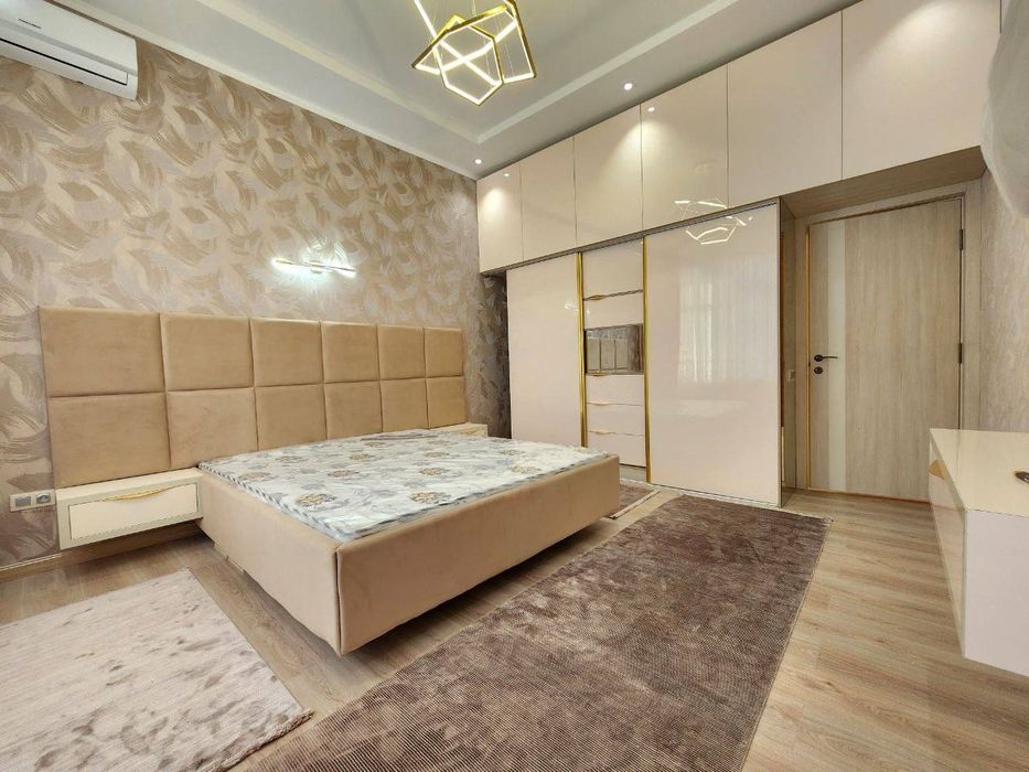 Продажа квартиры Новостройка Паркентский  3/8/8