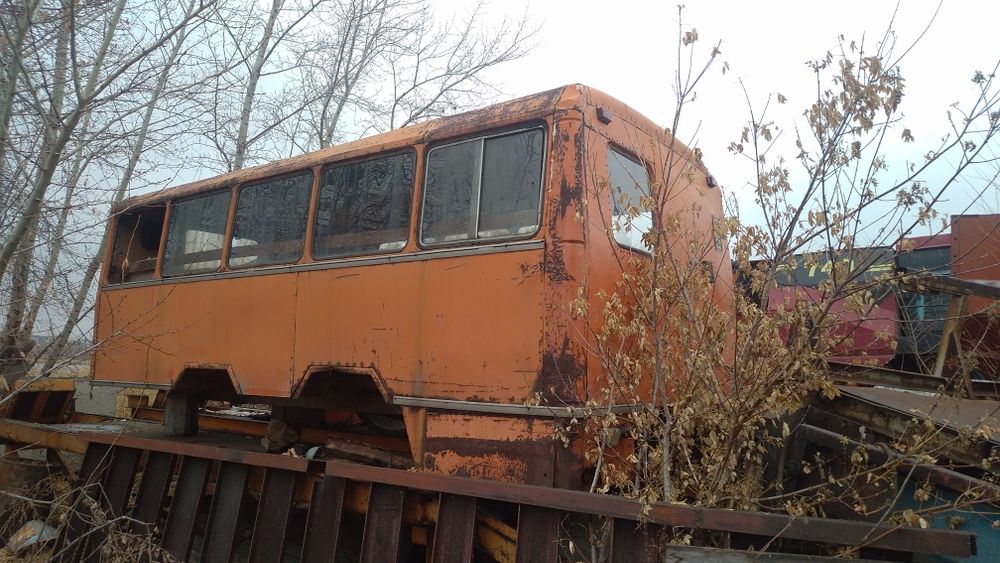 Продам будку вахтовку