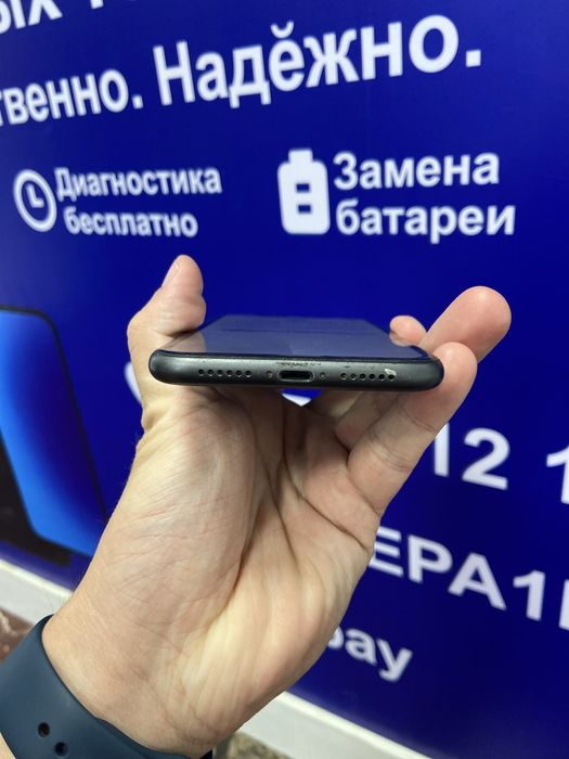 iphone 11-64gb 76% без ремонта