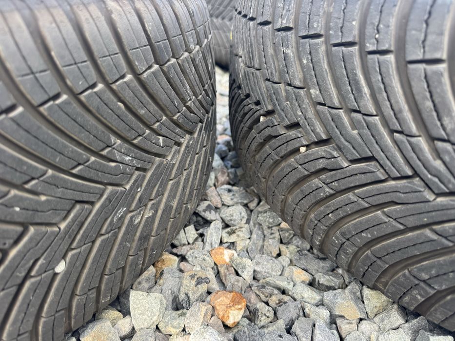 Jante Mercedes R17 KBA 48595 8J ET45 + Pirelli SF3 225/50 Dot 2024