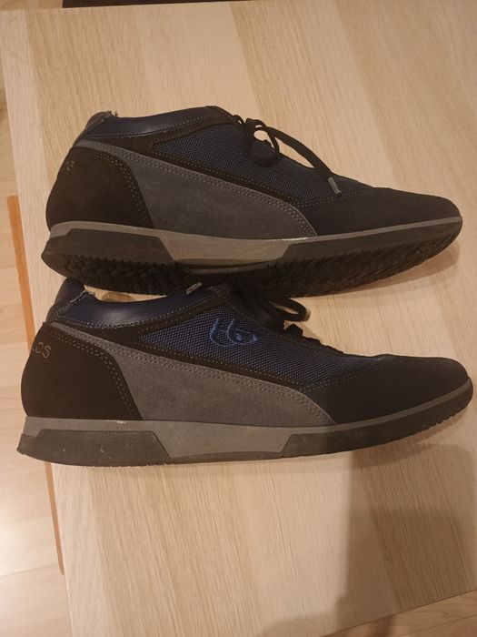 Спортно елегантни обувки