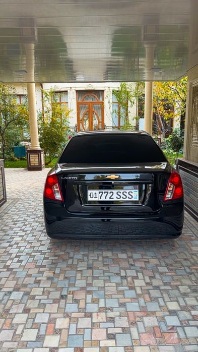 Jentra 23/24 sotladi qora