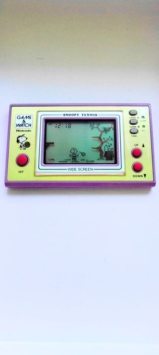 Nintendo Snoopy tenis 1982