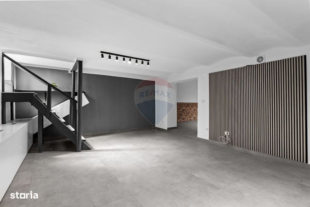 Spațiu comercial/Birou 75 m² de închiriat în zona Central
