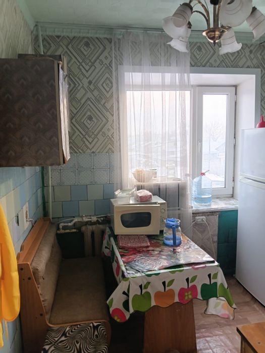 2-комн. квартира в Пришахтинске