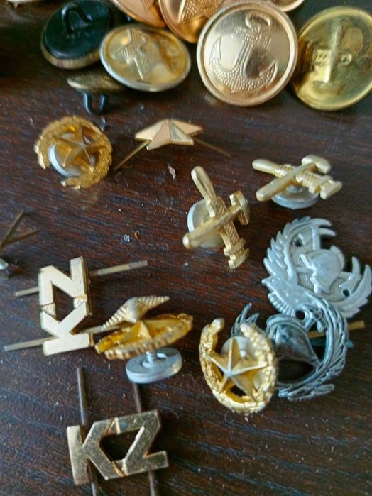 Фурнитура к военной форме старого  образца.