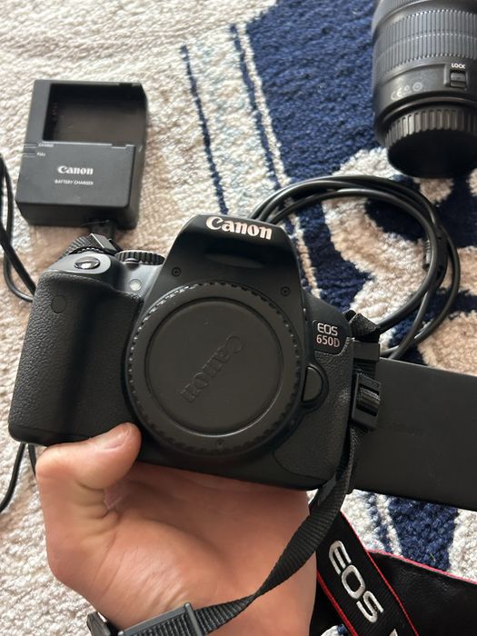 Продается Canon 650D
