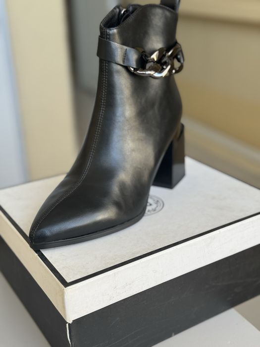 Ботильоны новые!