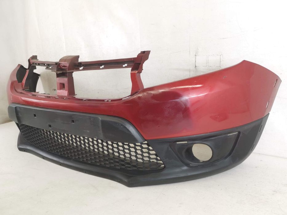 Предна броня с долна решетка Дачия Сандеро Степуей / Dacia Sandero Ste