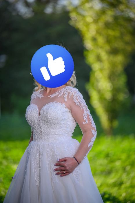 Vand rochie de mireasă