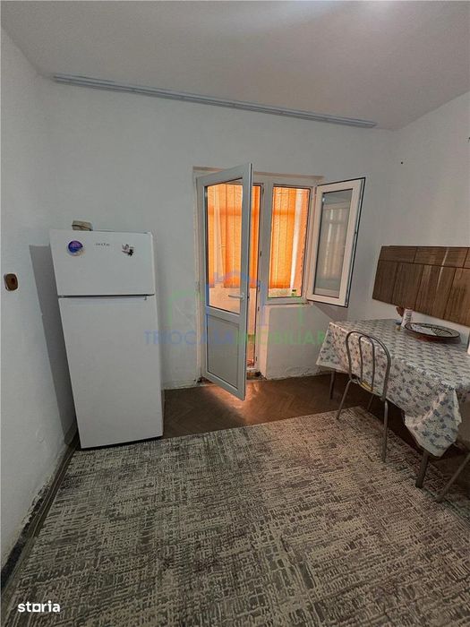 Apartament 3 camere Calafat
