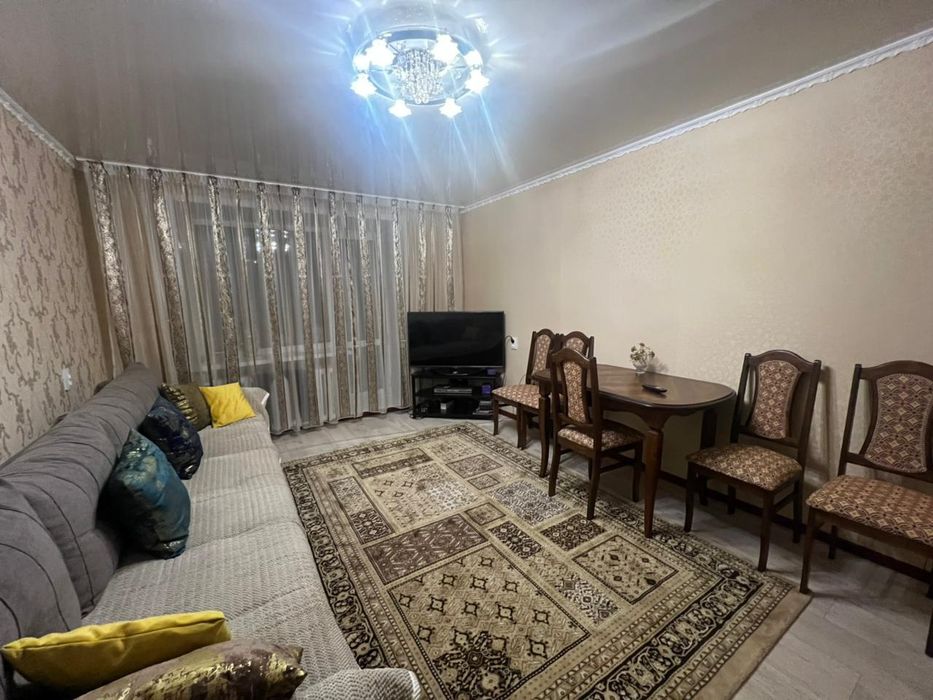 Квартира трехкомнатная