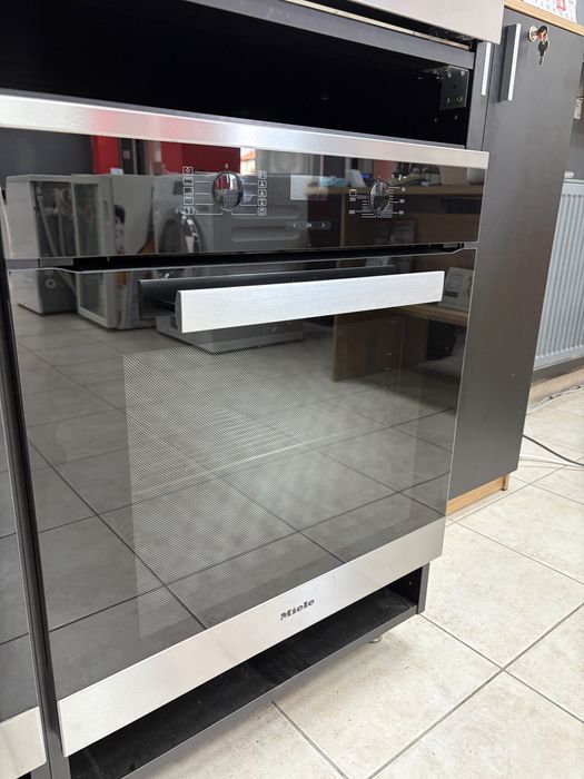 Miele H 2661-1B фурна за вграждане/24 мес гаранция