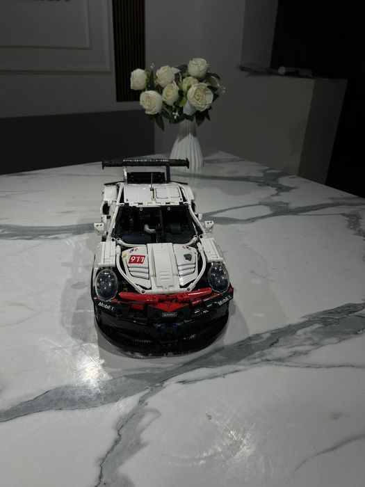 Продаю porsche 911