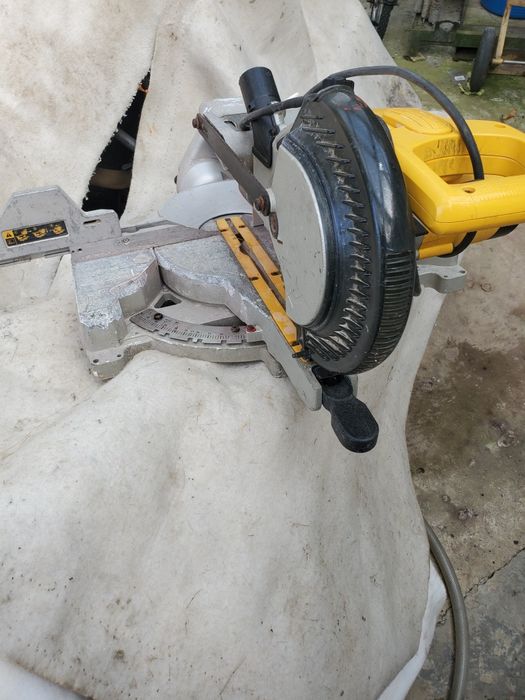 Circular dewalt (bosch hilti metabo makita)