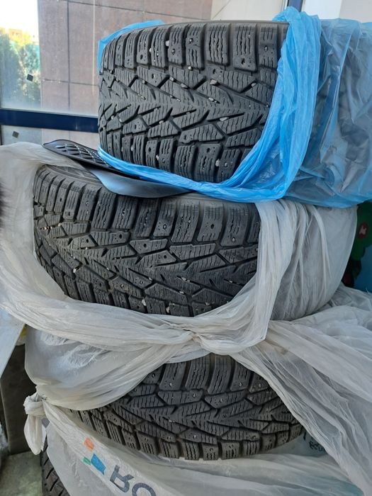 Срочно продам колеса зимние