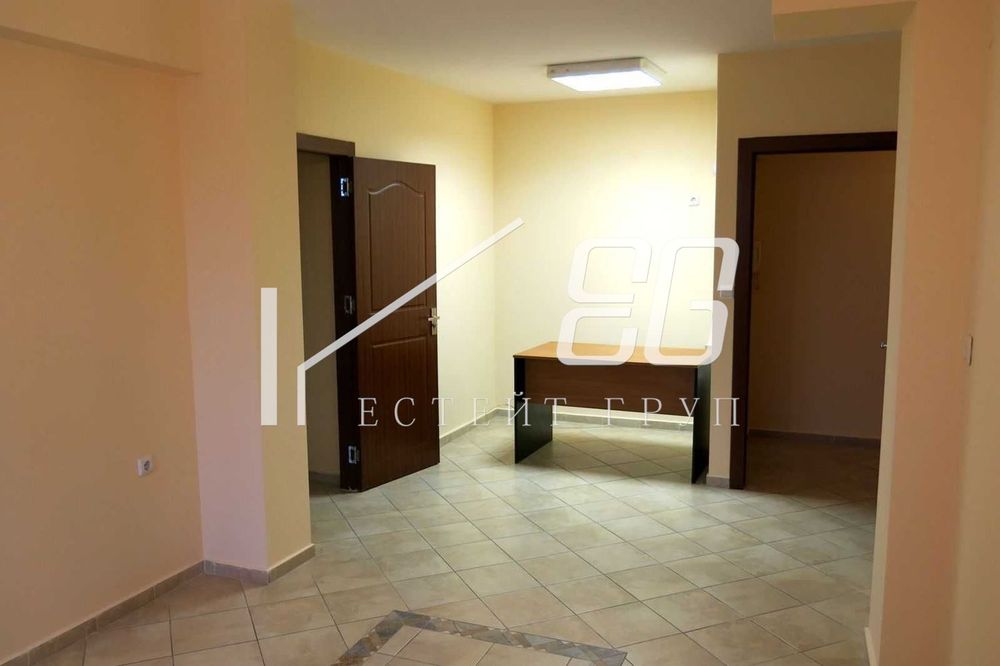 Дава се под наем Офис в Варна, Бизнес хотел - 70 кв.м за 558.45 € - Снимка #6