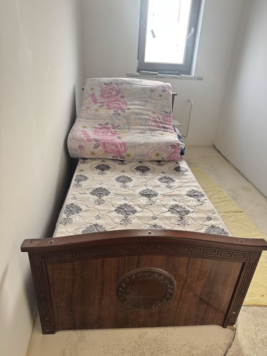 Мебель из МДФ, очень хорошего качества ни где не сломано