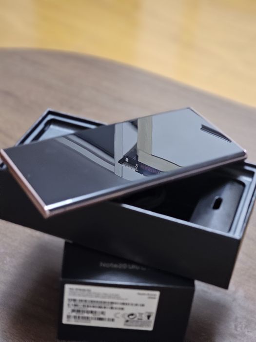 Vând Samsung note 20 ultra