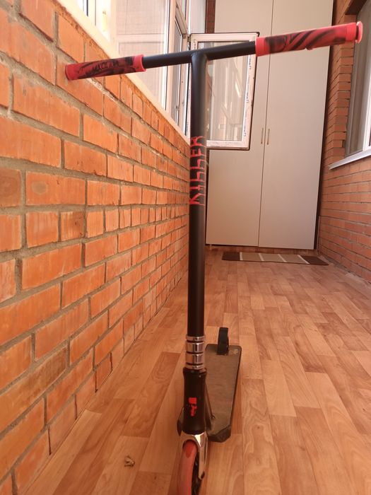 Продам трюковой самокат KILLER