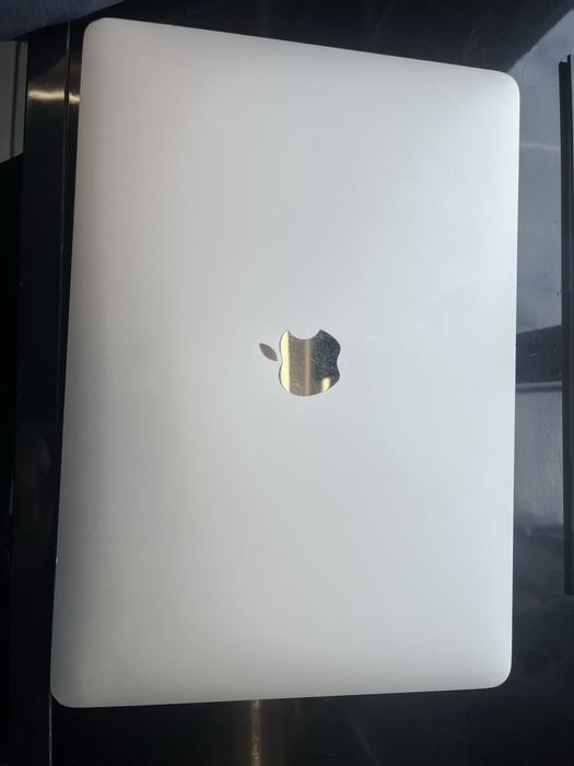 СПЕШНО!!Macbook Air 13’ КАТО НОВ!