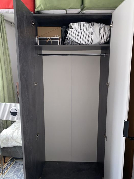 Продам спальный гарнитур