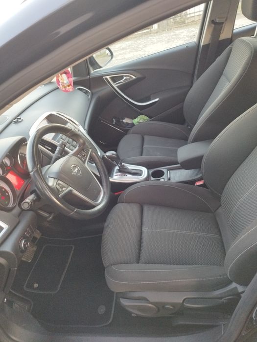 Opel Astra j sport tourer