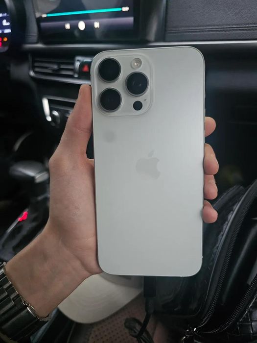 iPhone 15 Pro Max 256GB Sim