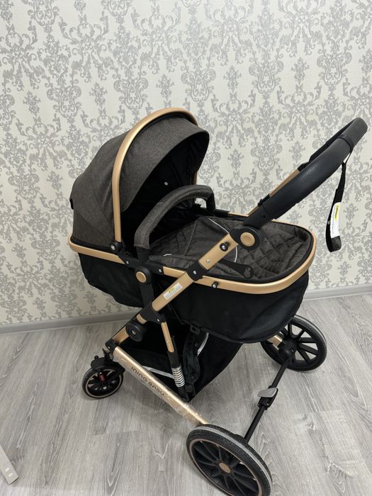 Коляска в идеальном состоянии!