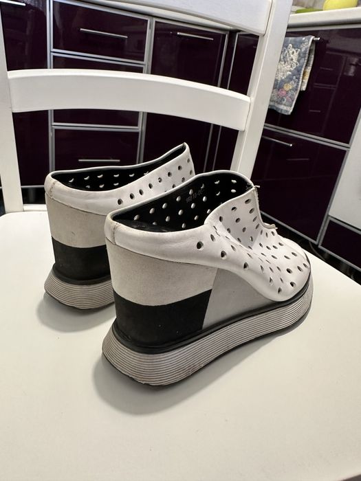 Босоножки на платформе