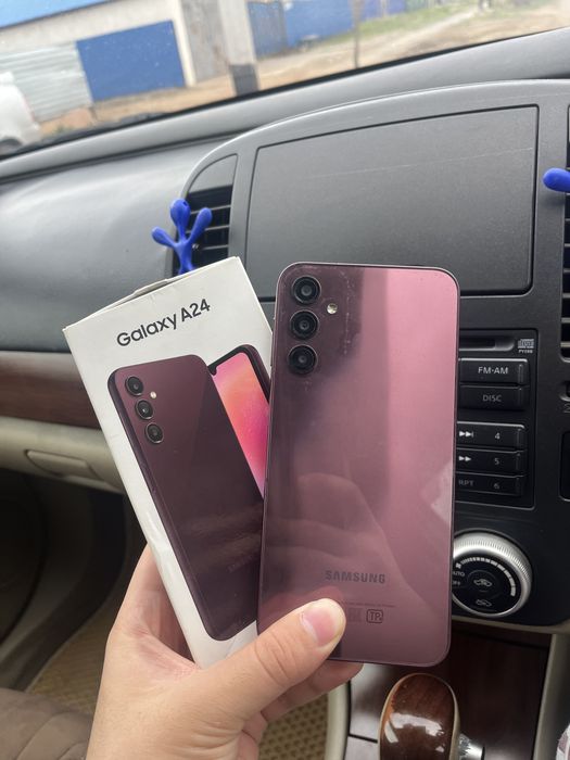 Продам Samsung A24 6/128GB
