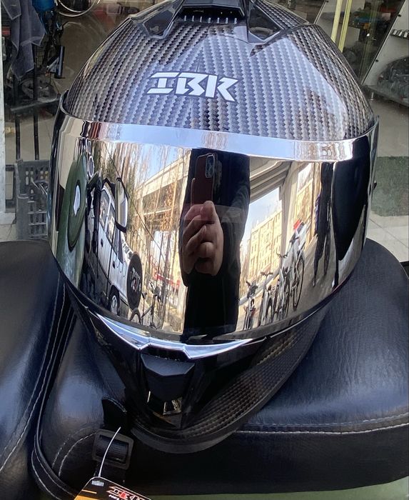 Moto shlem fashion helmet