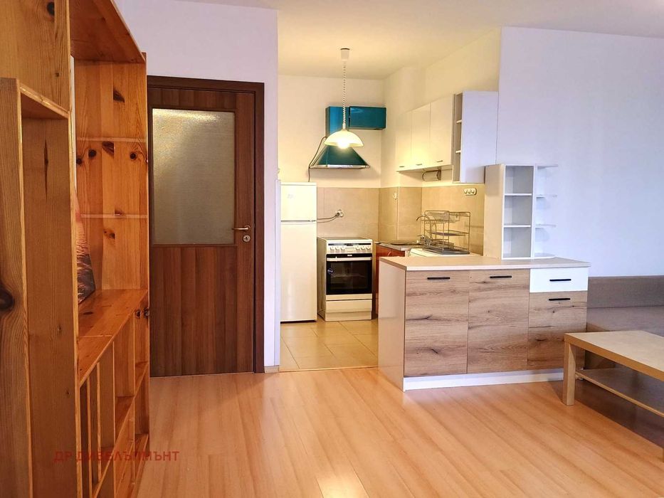 Дава се под наем Двустаен апартамент в София, Дървеница - 68 кв.м за 613.55 € - Снимка #1