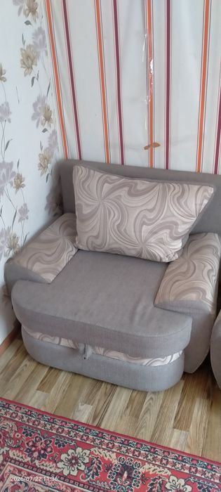 Диван, кресло, кровать, инструменты