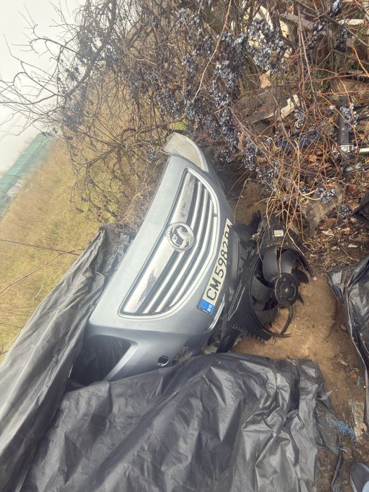 Opel Insignia 2010 2.0 CDTI – оригинални части, всичко здраво