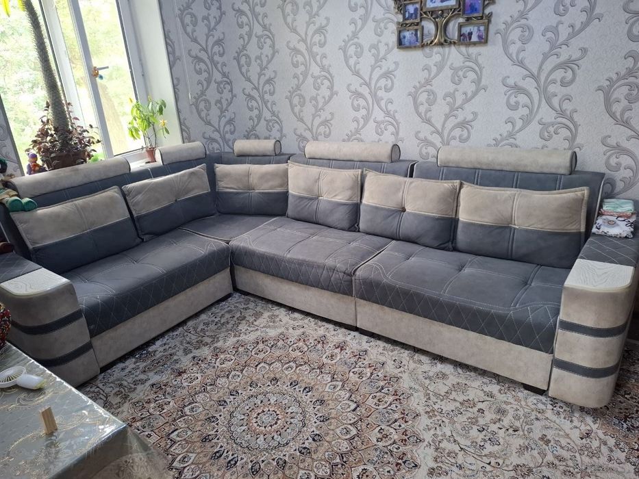 Продаётся мягкий уголок