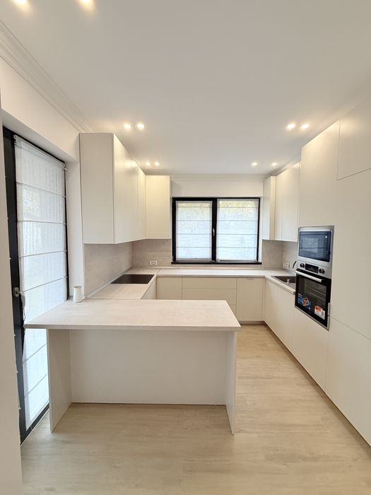 Inchiriez casa Otopeni