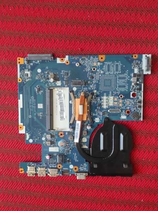 Placă de bază G50-30 INTEL MOBILE CELERON N2840 Laptop Lenovo  în stare perfecta de functionare