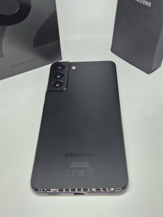 Samsung Galaxy S22+ (Plus) 128Gb/8Ram Black