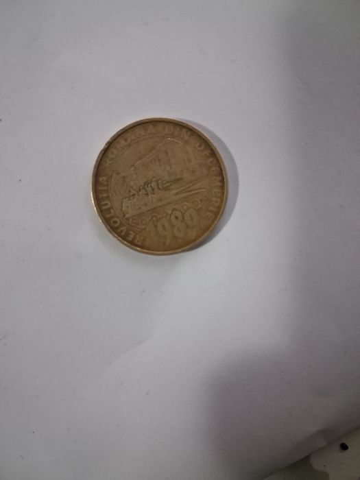 Vind monede de colecție